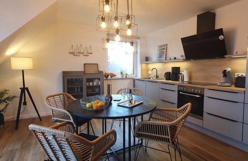 Berdum Apartamento | Lieblingsplatz Whg3 - Moderne, Ruhige & Gemütliche Ferienwohnung in Küstennähe von Carolinensiel