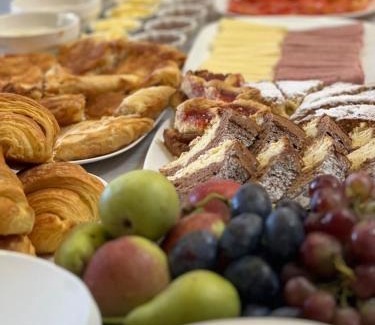 Vlore Hotel | LiEl Holiday