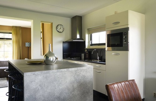 Vlagtwedde Casa | Lieskehuis Wellness de Luxe 10+2 by Interhome