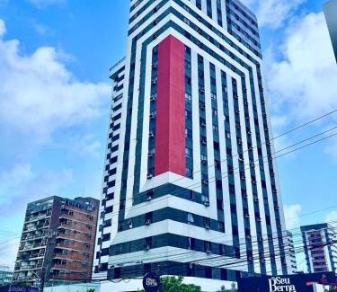 Candeias Apartamento | Life Flats Temporada com Bela vista à 50m da Praia