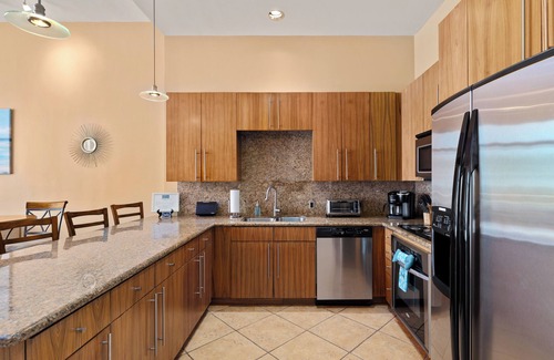South Padre Island Condominio | Life is beautiful at Sapphire on SPI!