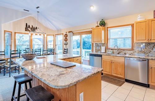 Duck Casa | Life O' Rily: Private Pool | Hot Tub | Oceanside | Game Room