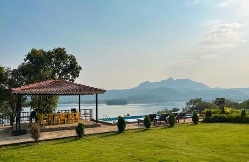 Lonavala Casa | Lifeline Villas - Exquisite Pawna Lakeview Estate with Expansive Infinity Pool