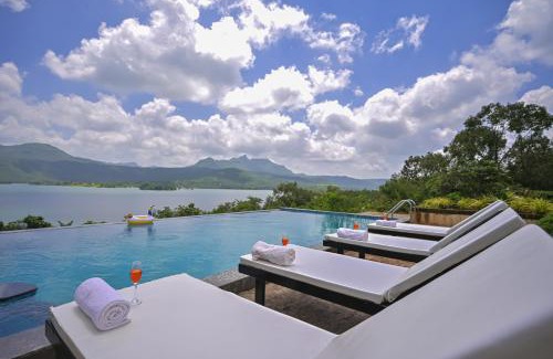 Lonavala Casa | Lifeline Villas - Exquisite Pawna Lakeview Estate with Expansive Infinity Pool