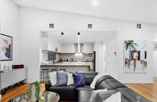 Caroline Springs Casa | Lifestyle by the Lake