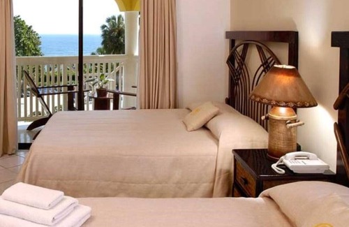 Puerto Plata Complejo | Lifestyle Tropical Beach Resort CAMA DE LA REINA