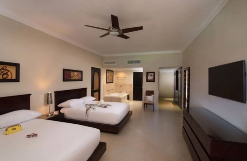 Puerto Plata Hotel | LifeStyles Resort on over 2 miles of beaches! In Puerto Plata DR. Awesome Villas