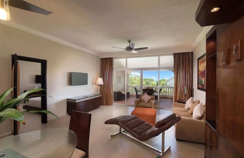 Puerto Plata Hotel | LifeStyles Resort on over 2 miles of beaches! In Puerto Plata DR. Awesome Villas