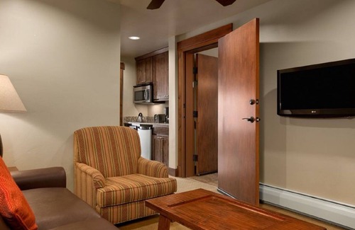 Breckenridge Condominio | Liftside !!!! esquiar en - esquí fuera! Base, Peak 7! ¡Suite! Dic 15-22, 2019!