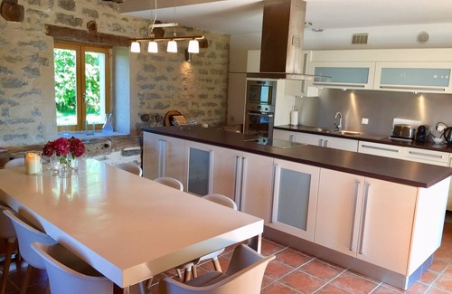 Caylus Otro | Luminoso, espacioso y acogedor casa de vacaciones con vistas fantásticas