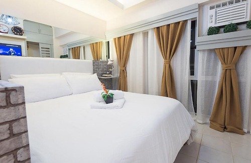 San Jose Apartamento | Light and Chic - Tagaytay Vacation Pad