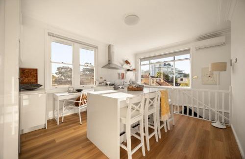 Brighton-le-Sands Apartamento | Light Filled 3-Bed Home near Brighton Beach