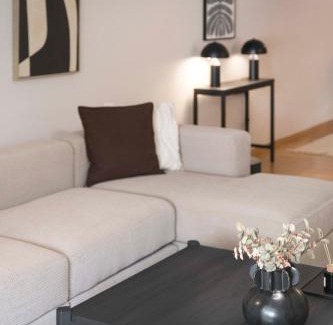 Marousi Apartamento | Light-Filled 3BR Flat in Marousi by UPSTREET