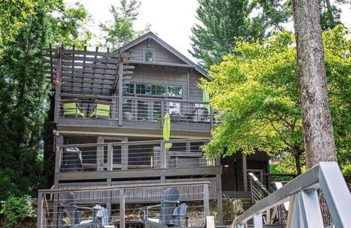 Santeetlah Casa | Light-filled custom Lake Front Home! Book NOW for summer.