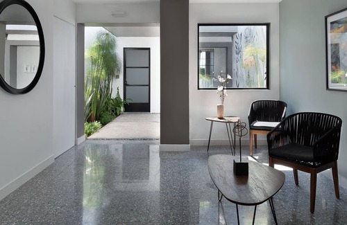 Ajijic Apartamento | LIGHT FILLED MODERN APARTMENT WITH PRIVATE GARDEN