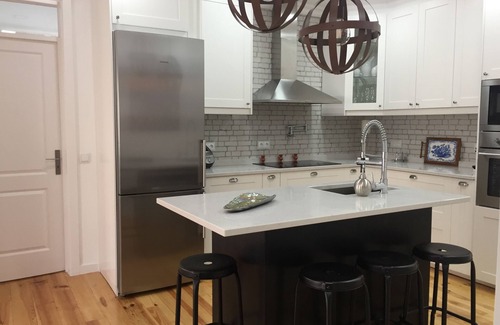 Penha de Franca Apartamento | LUZ LLENA ABIERTO CONCEPTO 3 HABITACIONES CON A / C EN LISBOA EN EDIFICIO HISTÓRICO