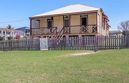 Yamba Casa | Lighthouse Cottage Pilot Hill