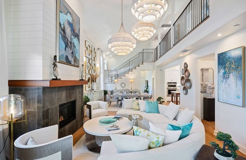 The Mesa Casa | Lighthouse Dreams - Mesa Stunner Near the Beach