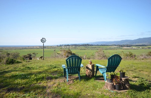 Point Arena Casa | Lighthouse Ranch with Expansive Ocean and Pasture Views