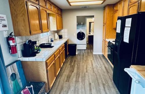 Yosemite Lakes Casa | Lighthouse Suite Pet Friendly Hot Tub Sleeps 4