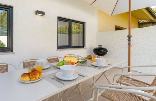 Carreco Casa | Lighthouse View by Portugal Active