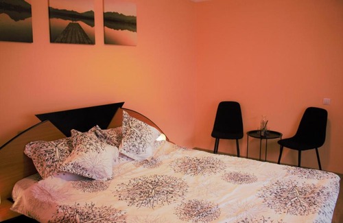 Sighisoara Casa | Lightning Vacation House