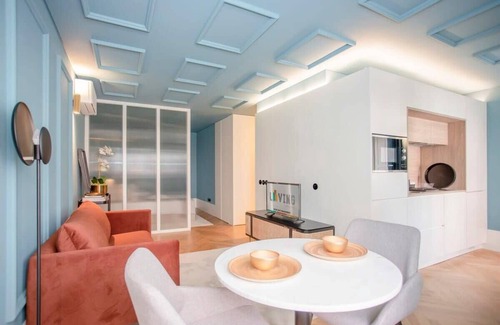 Sao Nicolau Apartamento | Liiiving in Porto - Ribeira Design Apartment