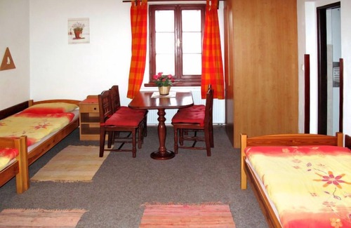 Uhlejov Casa | Casa de vacaciones Lika (ULJ110) en Uhlejov - 22 personas, 5 dormitorios