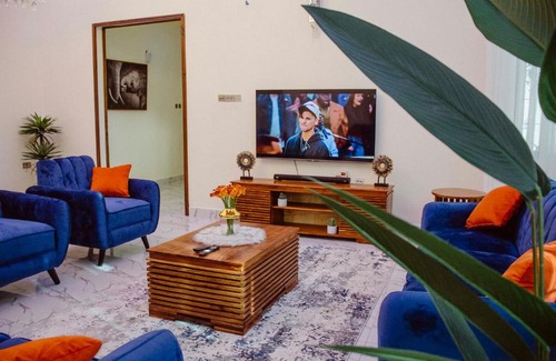 Mbezi Beach Casa | LikaZifa Holiday Villa
