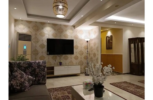 Agouza Condominio | Like a Condominium in Hilton Hotel Suite and Luxury Room