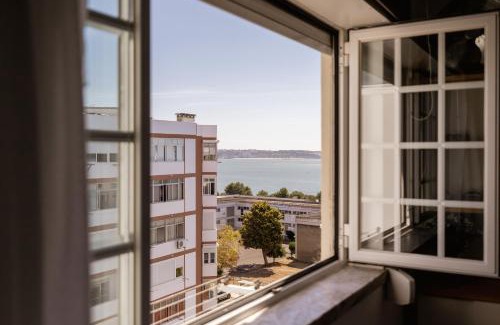 Paco De Arcos Apartamento | Like-Home - Studio-Sea view, beach