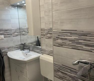 Balatonlelle Apartamento | Lilac Apartman