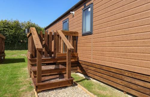 Runswick Bay Casa | Lilac Lodge