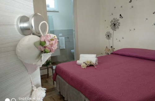 Cornino Cama Y Desayuno | Lilac room b & b cofanomare