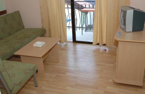 Pestani Casa | Lile Pestani Accommodation
