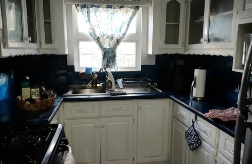 Folkestone Casa | Lilian's House- Sweet Gem 5 mins walk to beach!