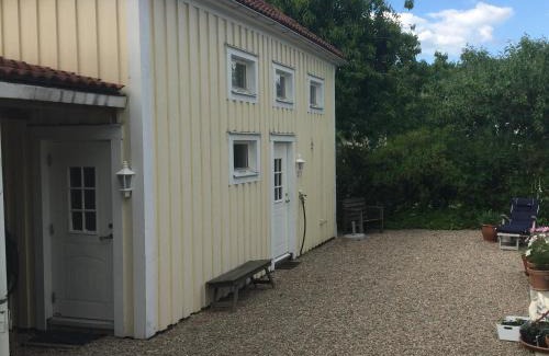 Ljungskile Chalet De Esquí | Lilla Saturnus