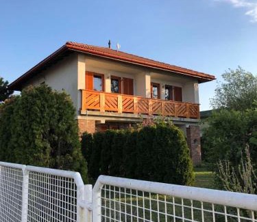 Siofok Casa | Lilla Villa