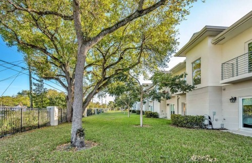 Lake Worth Corridor Apartamento | 'lilly' at Aviara Lake Worth