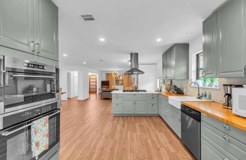 Houston Casa | Lilly's Maison #1 -Medical Center - Galleria - NRG