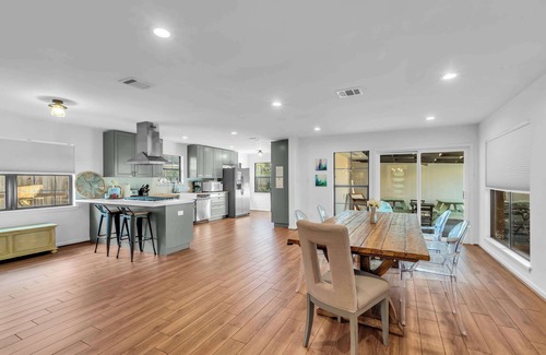 Houston Casa | Lilly's Maison #1 -Medical Center - Galleria - NRG