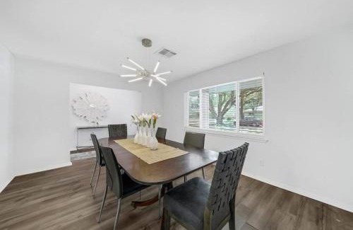 Houston Casa | Lilly's Maison #7 Close To Medical Center, Galleria & NRG