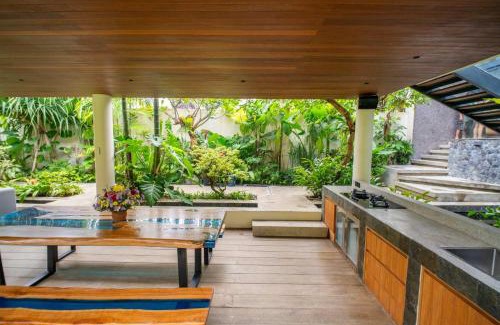 Petitenget Villa | Lillypad 5Bed Villa