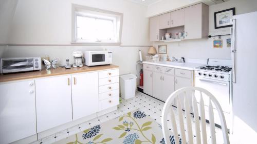 Cape May Casa | Lillys Butterscotch Cottage-5 Bdrm Wbonus Loft!