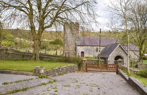 Llanfynydd Casa | Lily Of The Valley - Uk47133