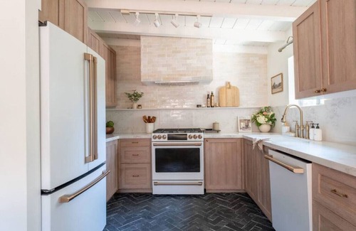 Idyllwild Cabina | Lily Rock Cottage by Roav Retreats