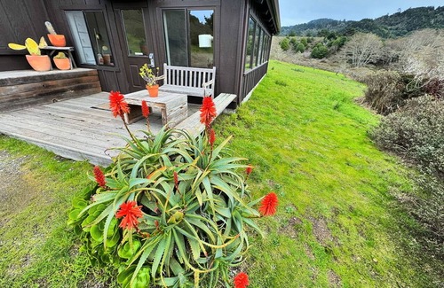 Point Reyes Station Cabina | Limantour Lodge-Bunkhouse- Great for groups!