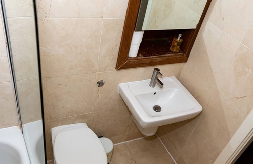 Newcastle-upon-Tyne Apartamento | Ático-Baño Privado-Lime Square - Sleeps 8