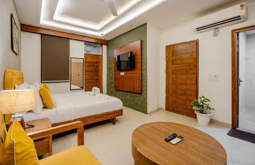 Greater Noida Apartamento | Lime Tree 3BHK Service Apartment Near India Expo Mart Greater Noida