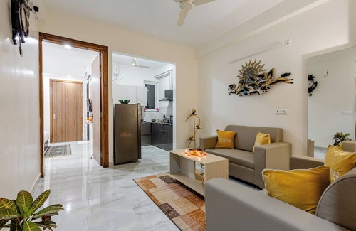 Gurugram Apartamento | Lime Tree Luxury 2BHK Service Apartments